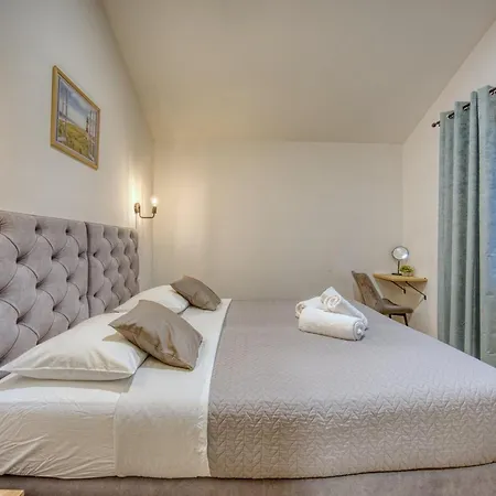 Florina Villa Ninski Stanovi