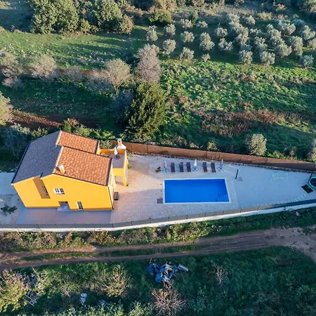 Florina * Ninski Stanovi