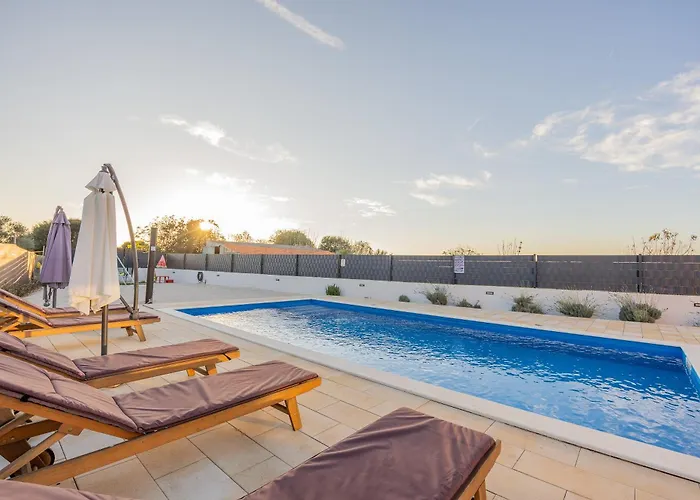 Florina * Ninski Stanovi